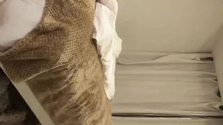 黄鹤楼峡谷情老婆的黑丝肥臀猜猜在哪做