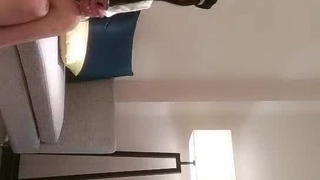 超性感金发女郎与假鸡巴表演