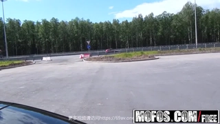 高三反差喷水调教