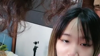 FC2PPV-2818514,FC2PPV-2818514 【完全颜出し】【无修正】【本编1时间20分】【中出し2回】【パイパン】?买い物デートしたかっただけなのにハメ撮りされて绝叫＆潮吹きしてしまうハルカちゃん?レビュー特典／高画质Ver