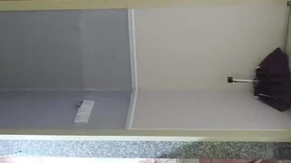 身材好棒的模特妹子黑丝内裤和帅哥男友啪啪做爱，无敌口活带个套操起来女上位高潮